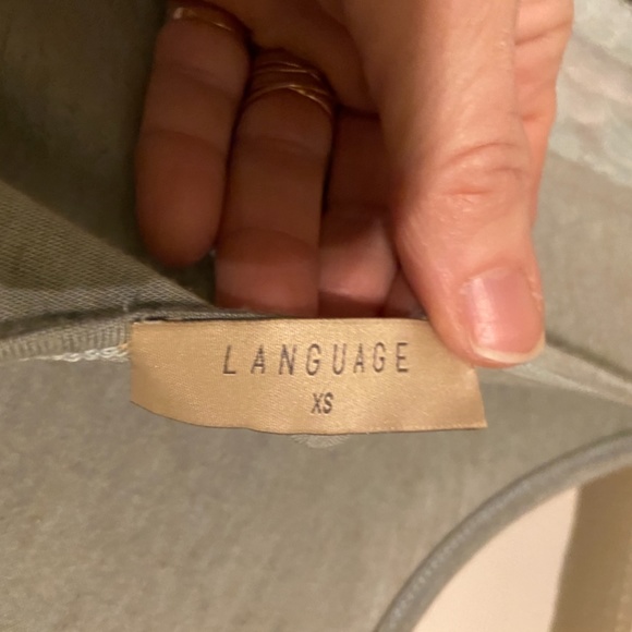 Language Top - Picture 6 of 7